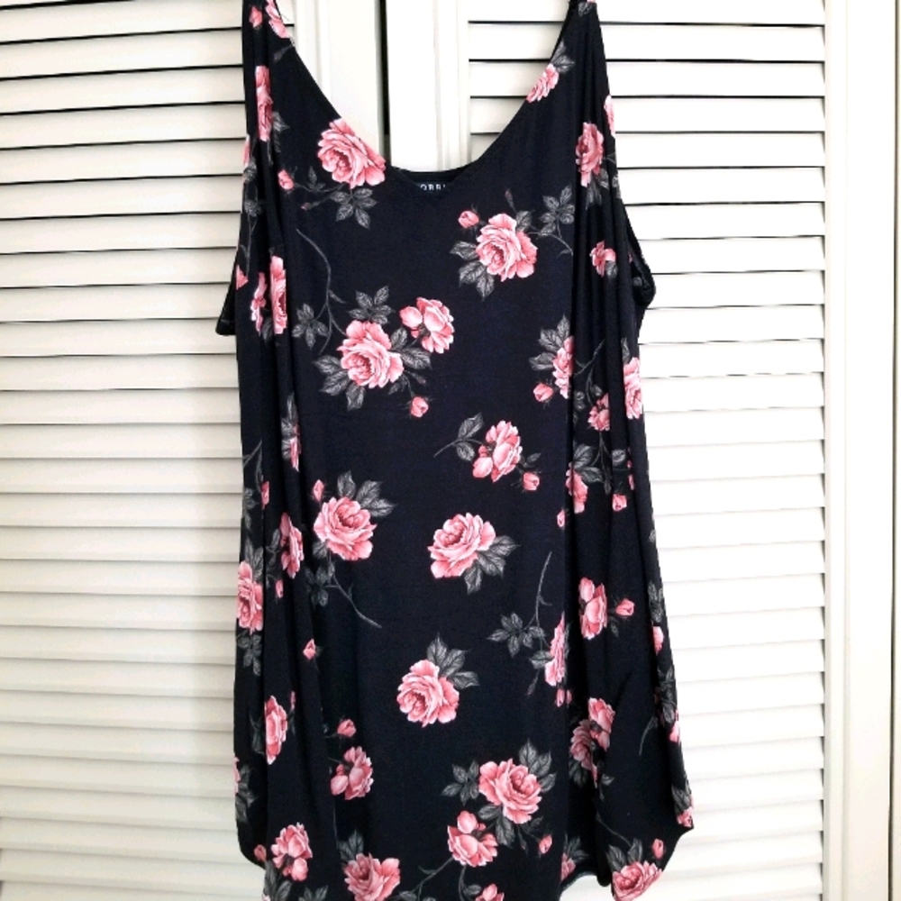 Torrid size 2 soft tank/cami